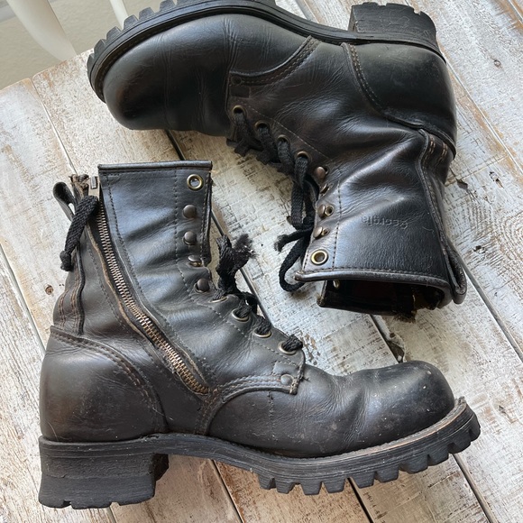 Mens Vibram GEORGIA Logger leather lace up Boots  NO SIZE Georgia Boot main image 2